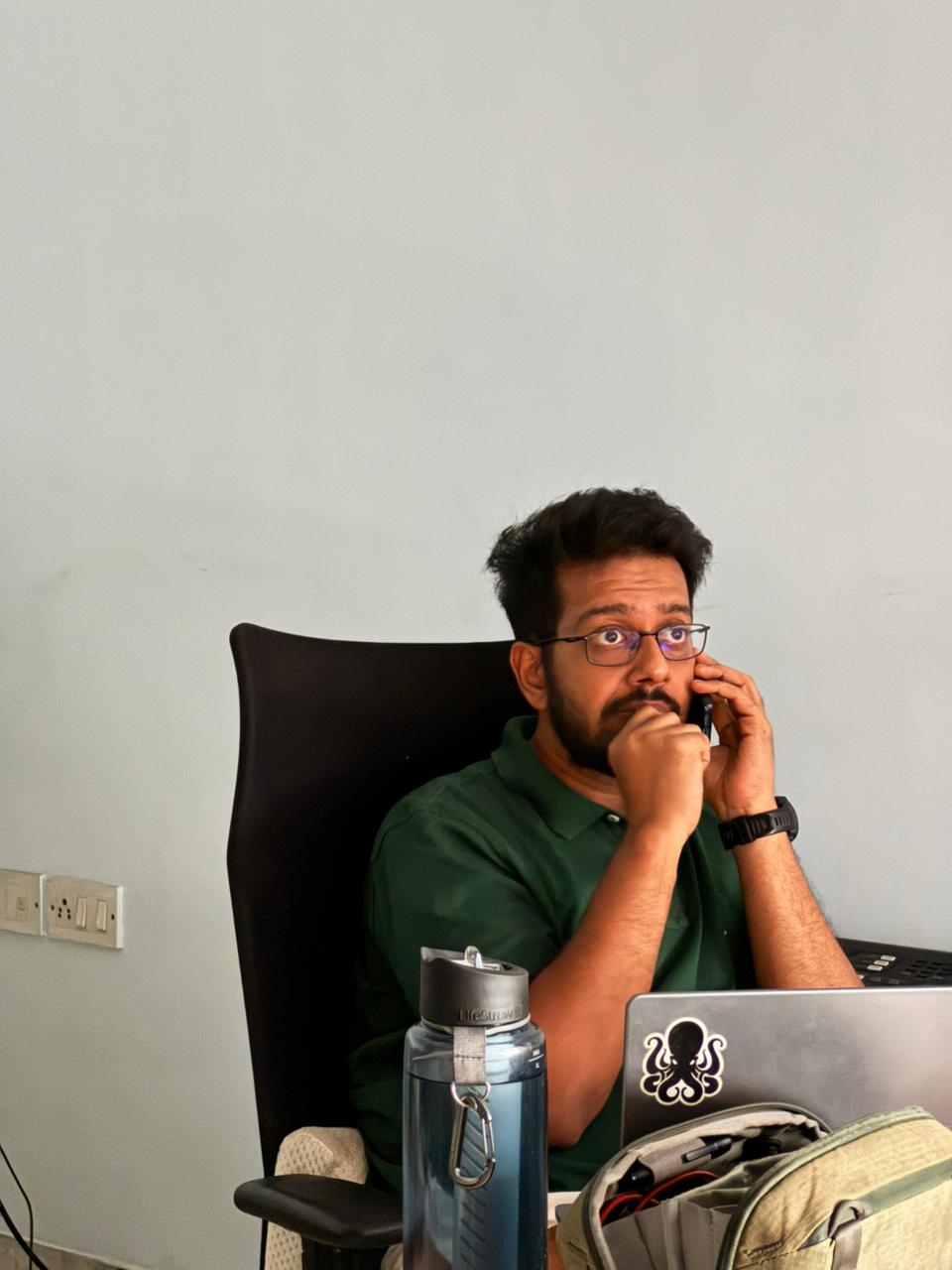 Kushal looking tensed